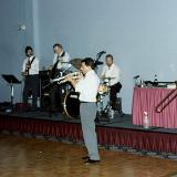 1990 - 18
